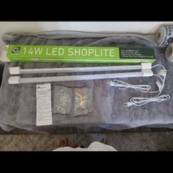 New Greenlite Shop/Growlight 14w. 30in 2 Pack