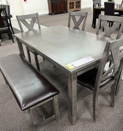 Bonito Comedor De Madera Nuevo En Su Caja 