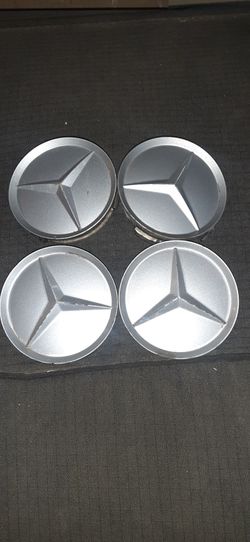 MERCEDES CENTER CAPS 