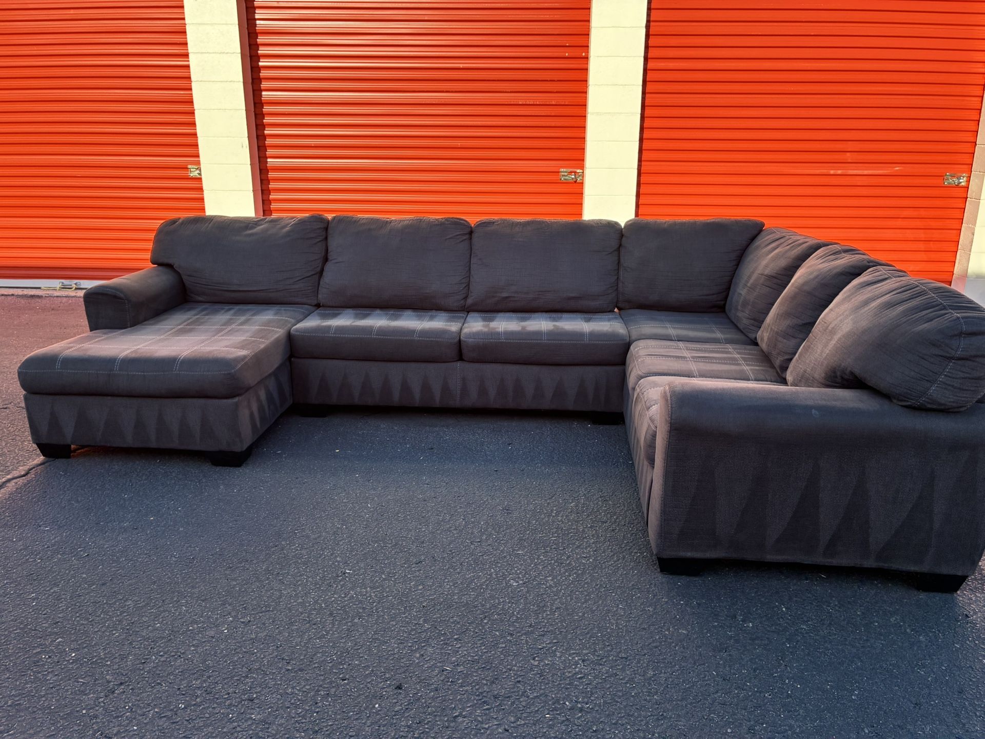 Sectional Couch-Free Delivery
