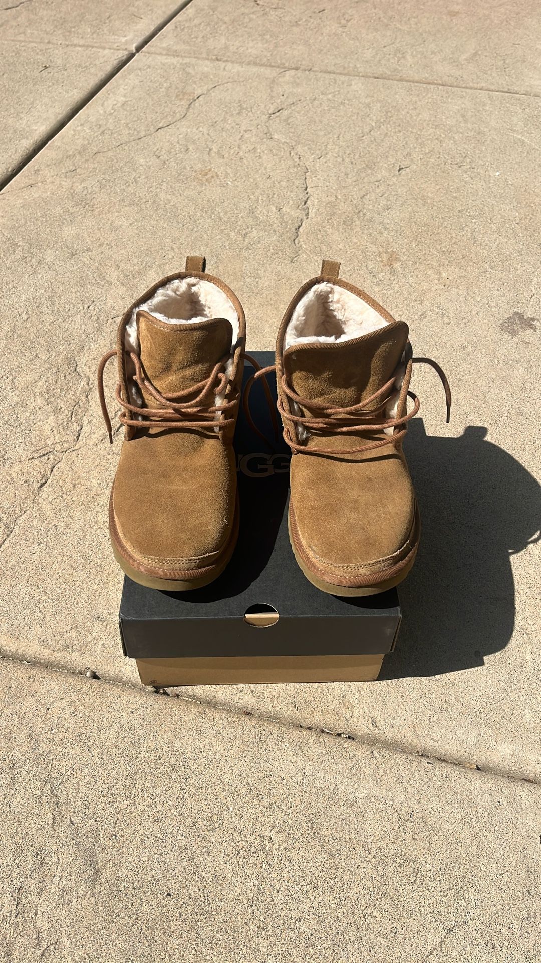 Men’s Neumel Ugg Size 15