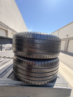 245/45/19 Pirelli Pzero A/S 70%+ Tread (2)