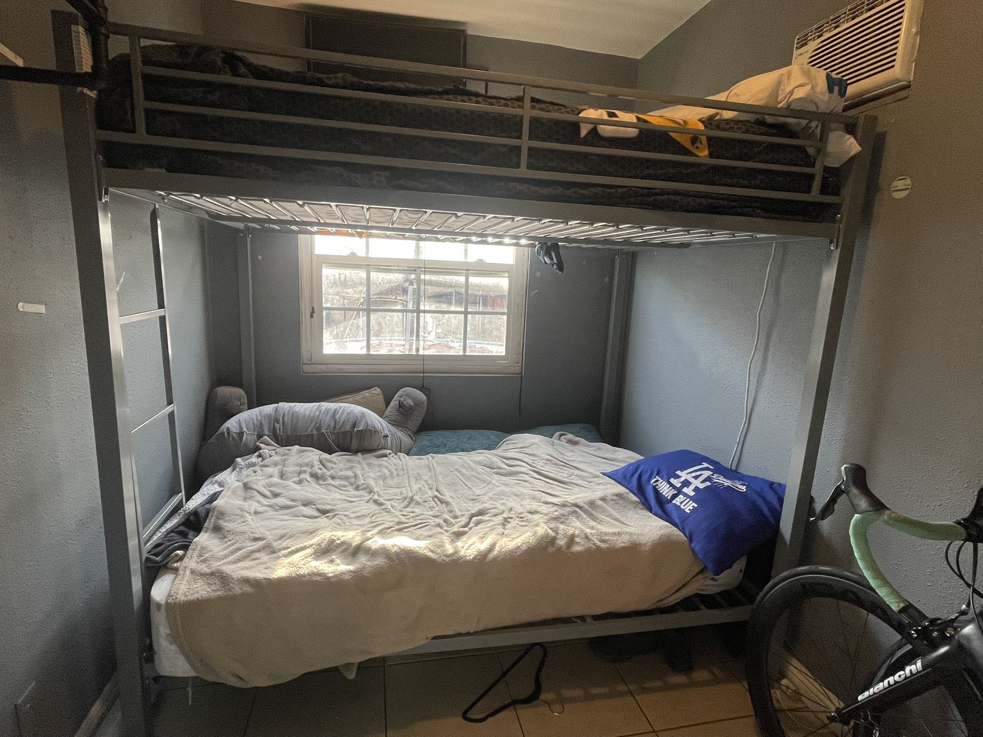 Full Size Bunk Beds With Ladder 