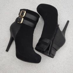 ✅️ Black High Heels Ankle Booties• Size 7• Great Condition• $15firm