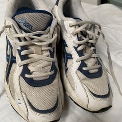 Women’s ASICS Shoes