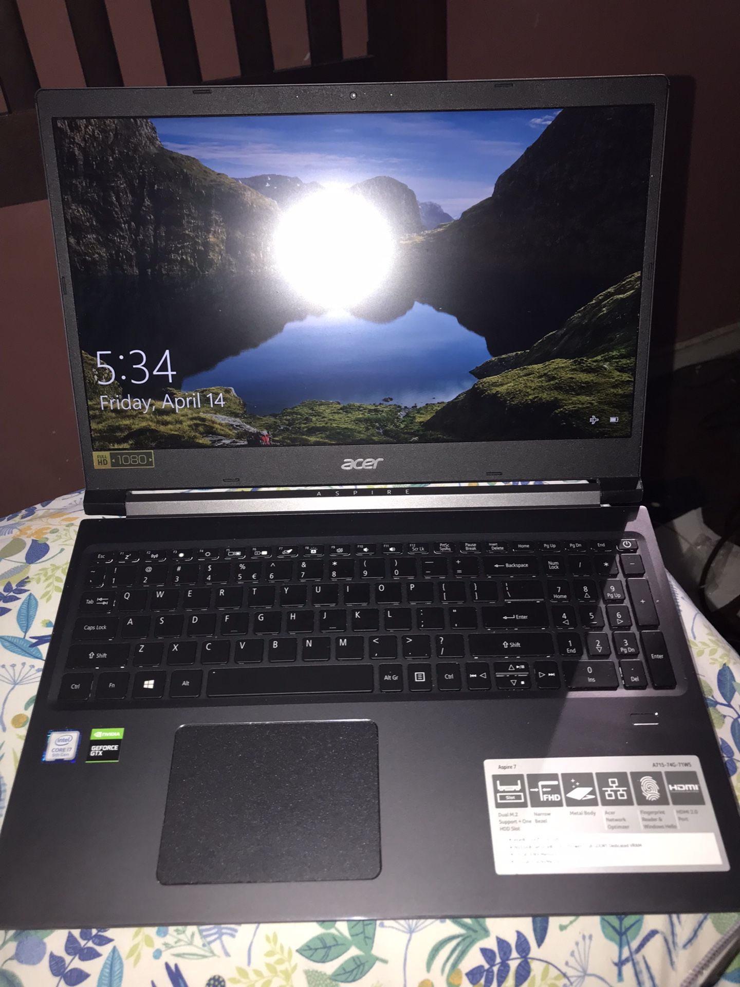 Acer Aspire 7 A715-74G-71WS