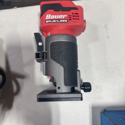 Bauer Compact Router