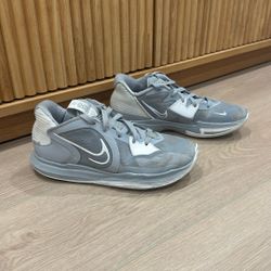 Kyrie Low 5 Grey And White