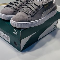 MENS PUMA SUEDE SIZE 8