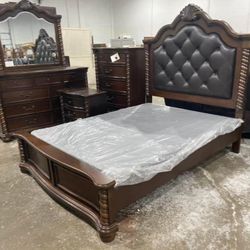 Queen Bedroom Set