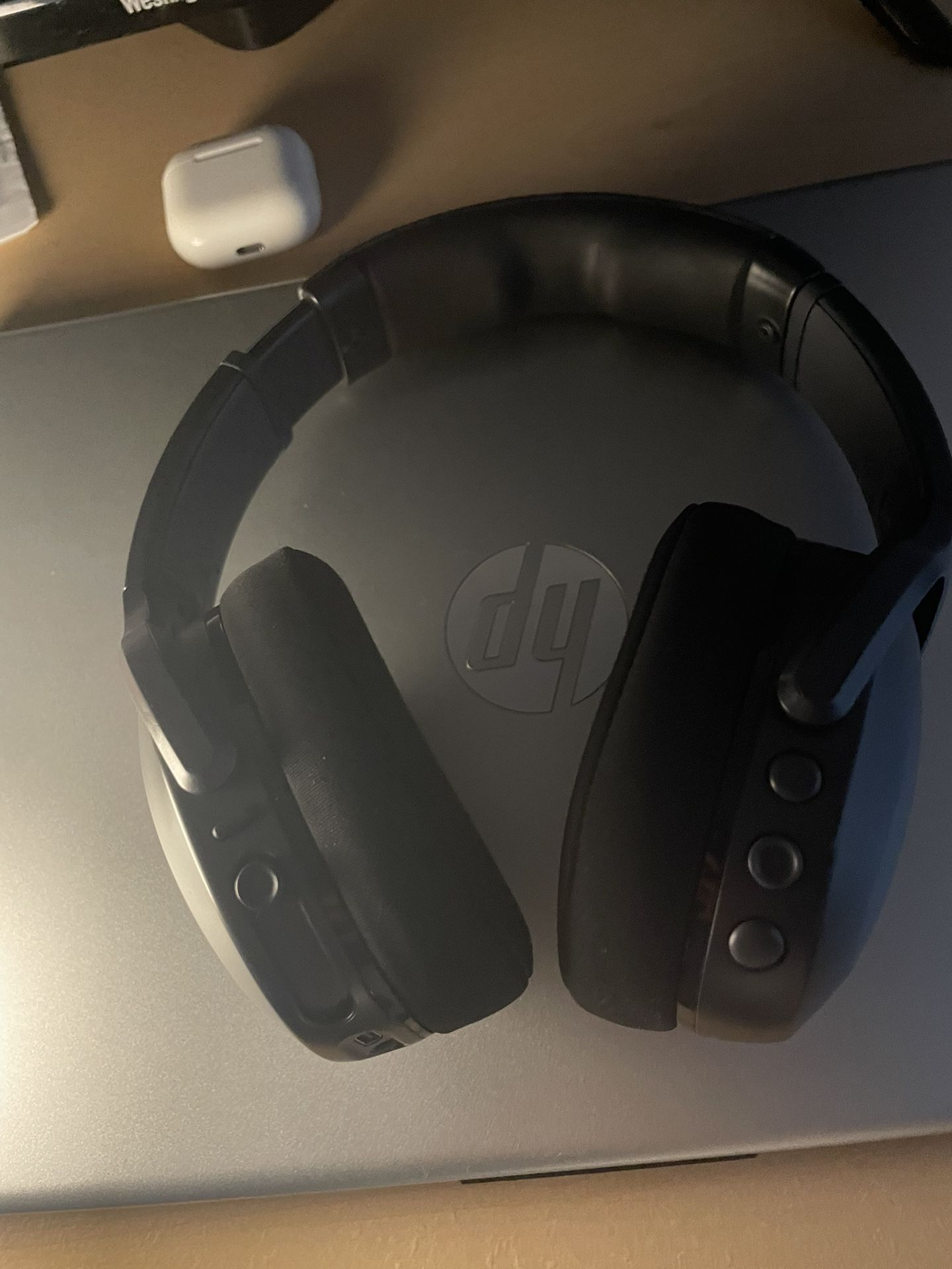 Skullcandy Crusher 2s