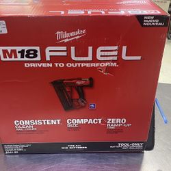 Brand New Milwaukee 16 Gauge Angled Finish Nailer 
