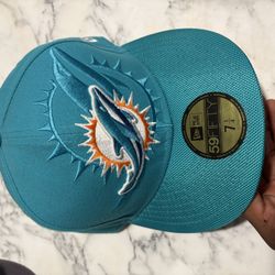 Miami Dolphins Fitted hat (size 7 1/4)