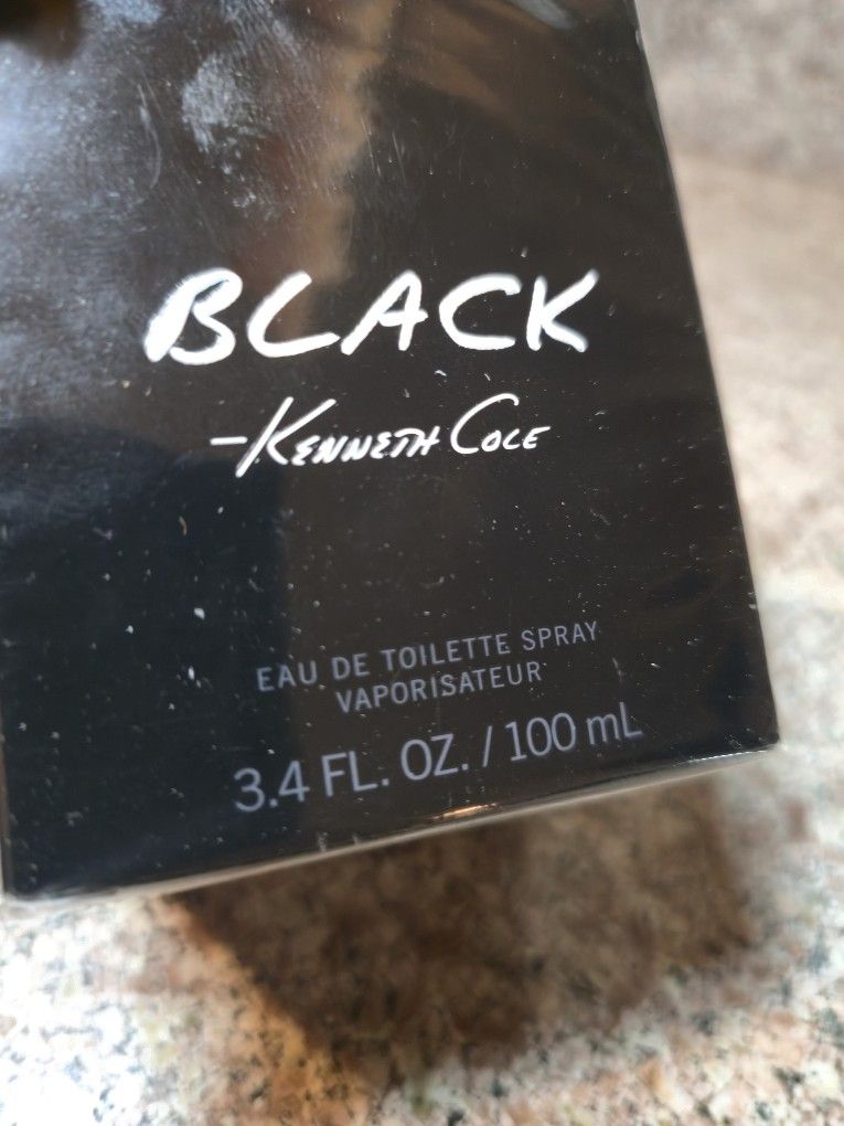 Kenneth Cole Black 3.4 fl. oz.  Eau de Toilette Spray Cologne for Men