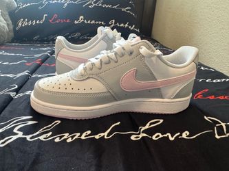 Nike women’s shoes