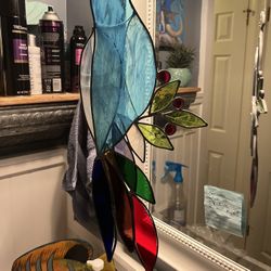 Stained. glass Parrot