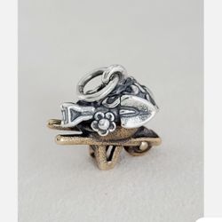 Retired James Avery Charm**New**