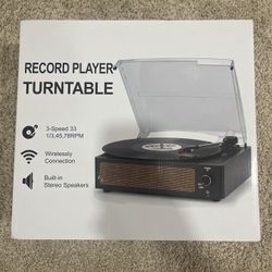 Brand New Bluetooth Record Player / Turntable – Built-In Speakers 