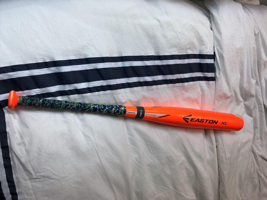 Easton XL1 bat