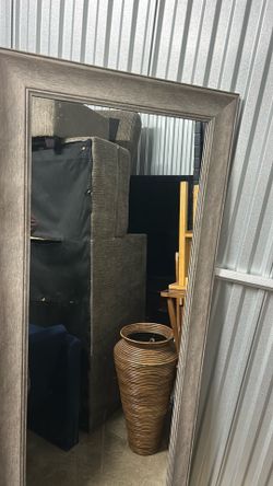 Better homes and garden 27x 70 body mirror