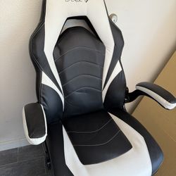 Emerge Gaming Chair 
