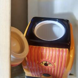 Antique Radio Cookie Jar