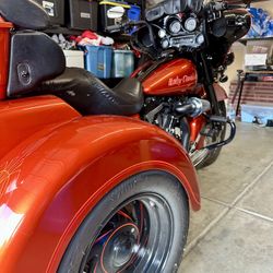‘02 Custom Harley Trike converted road King