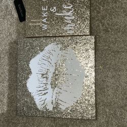 Glitter Canvas 