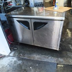 Undercounter Fridge 