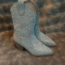 Silver Rhinestone Western Boots