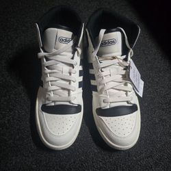 ADIDAS- Break Start Mid Sneaker, US 7 Wmns- White/Black ***