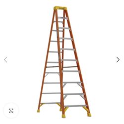 Werner 10ft. Fiberglass Step Ladder