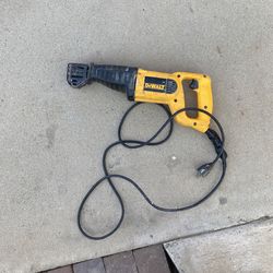 Dewalt Saw