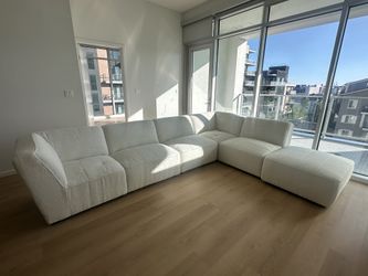 Modular Sectional