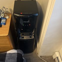 Mini Fridge/water Despinser
