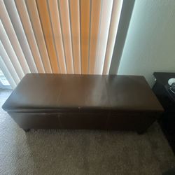 Ottoman with storage 