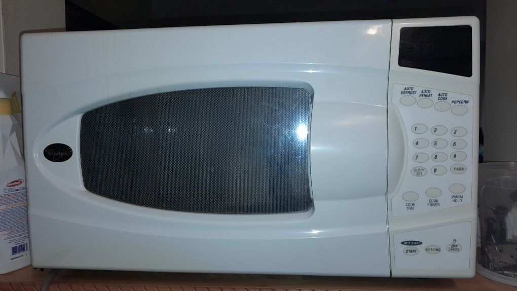 Microwave Whirlpool Large In Size