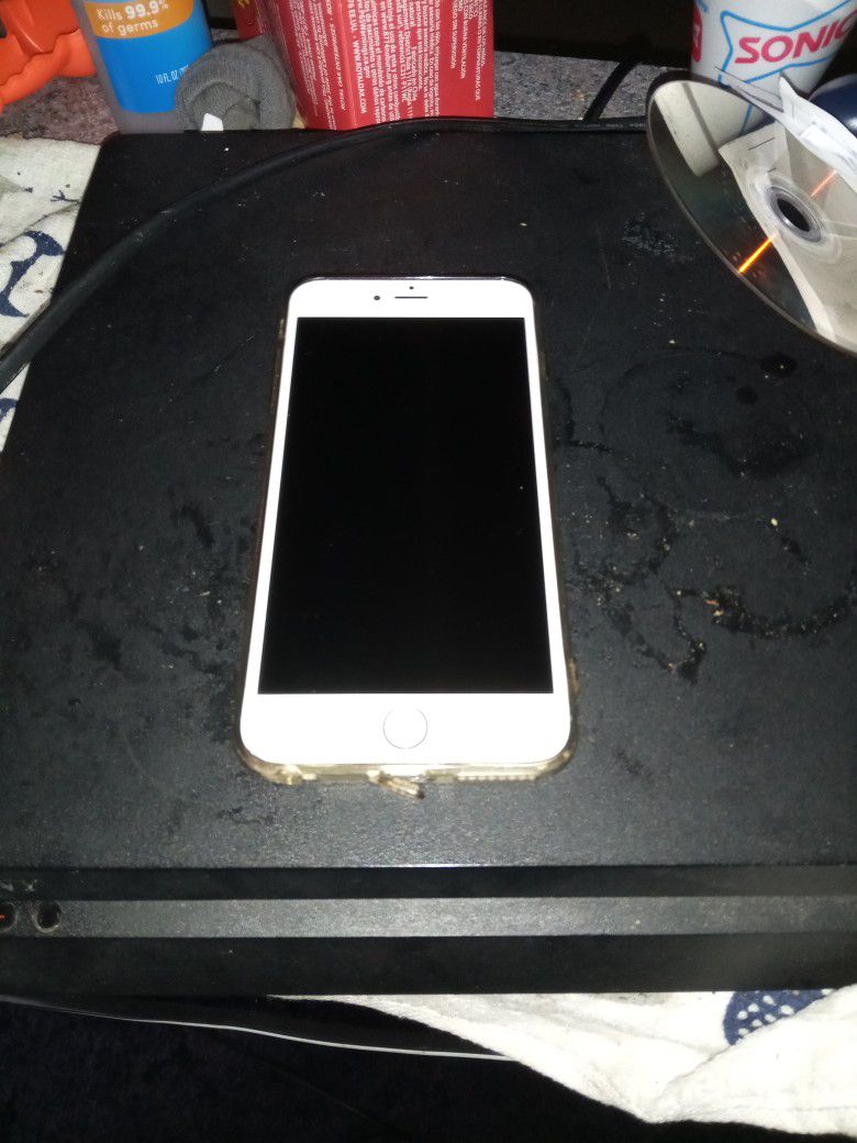 iPhone 6s Plus ( Unlocked GSM, No Cracks) 
