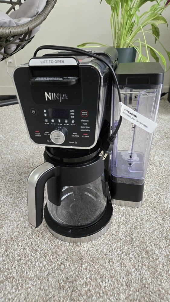 Ninja DualBrew System 14-Cup Coffee Maker + Carafe