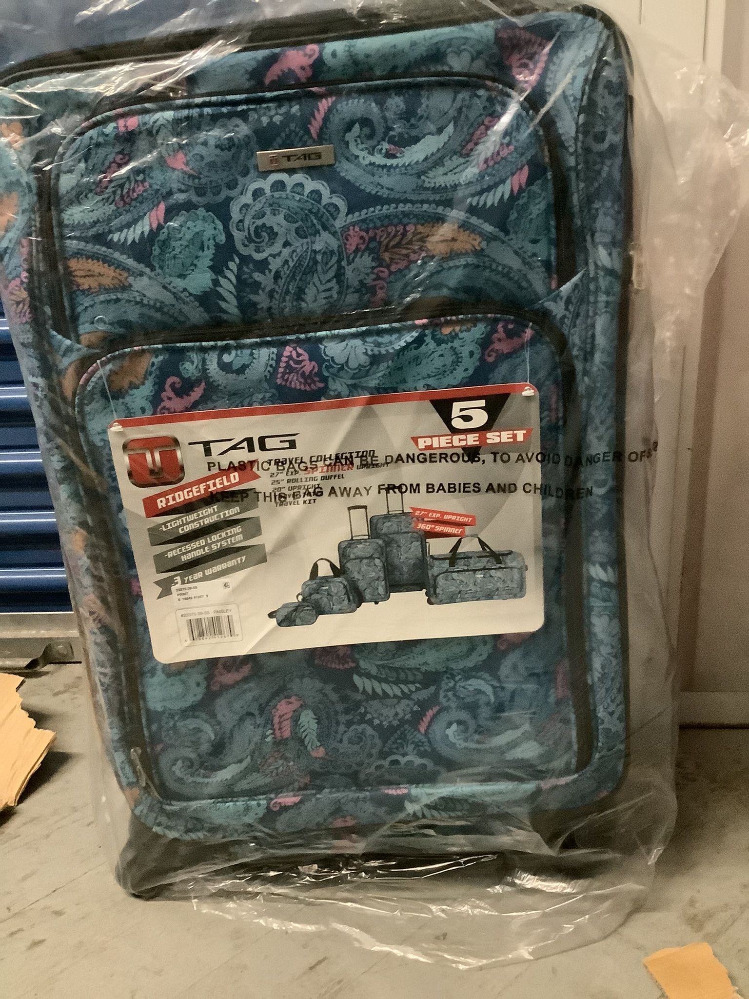Full 5 Piece Suitcase Brand New