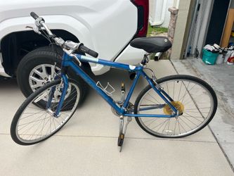 Cannondale Adventure 600