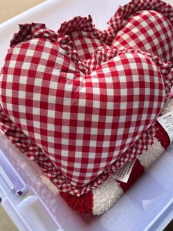 2 valentines heart pillows
