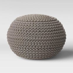 Knit Pouf