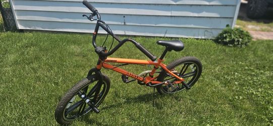 Mongoose Legion 20 Inch BMX Bike