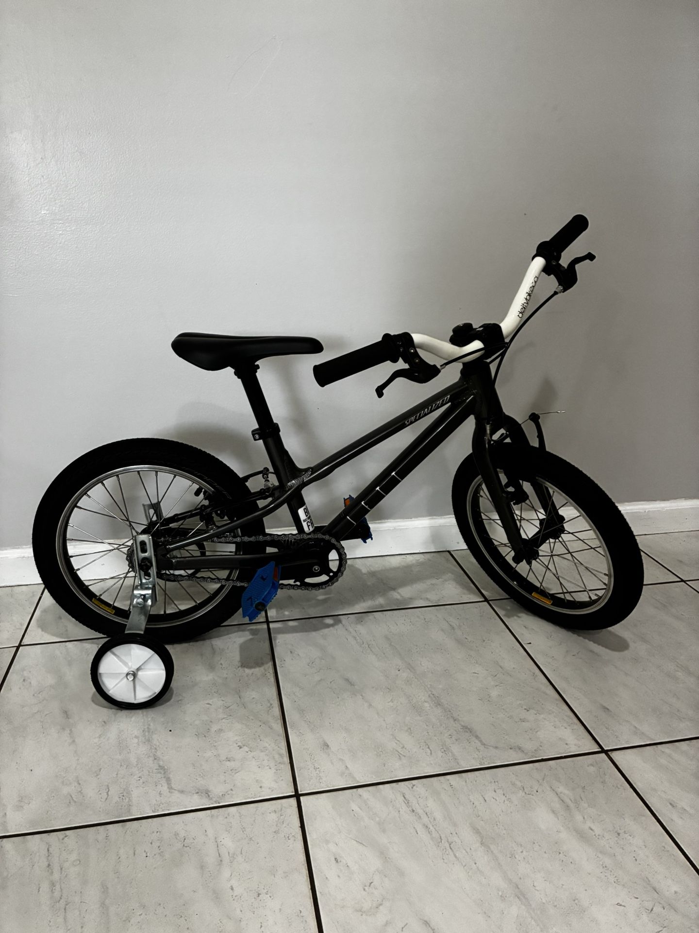 Custom Specialized kids bike