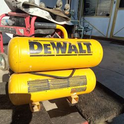 DeWalt Portable Air Compressor