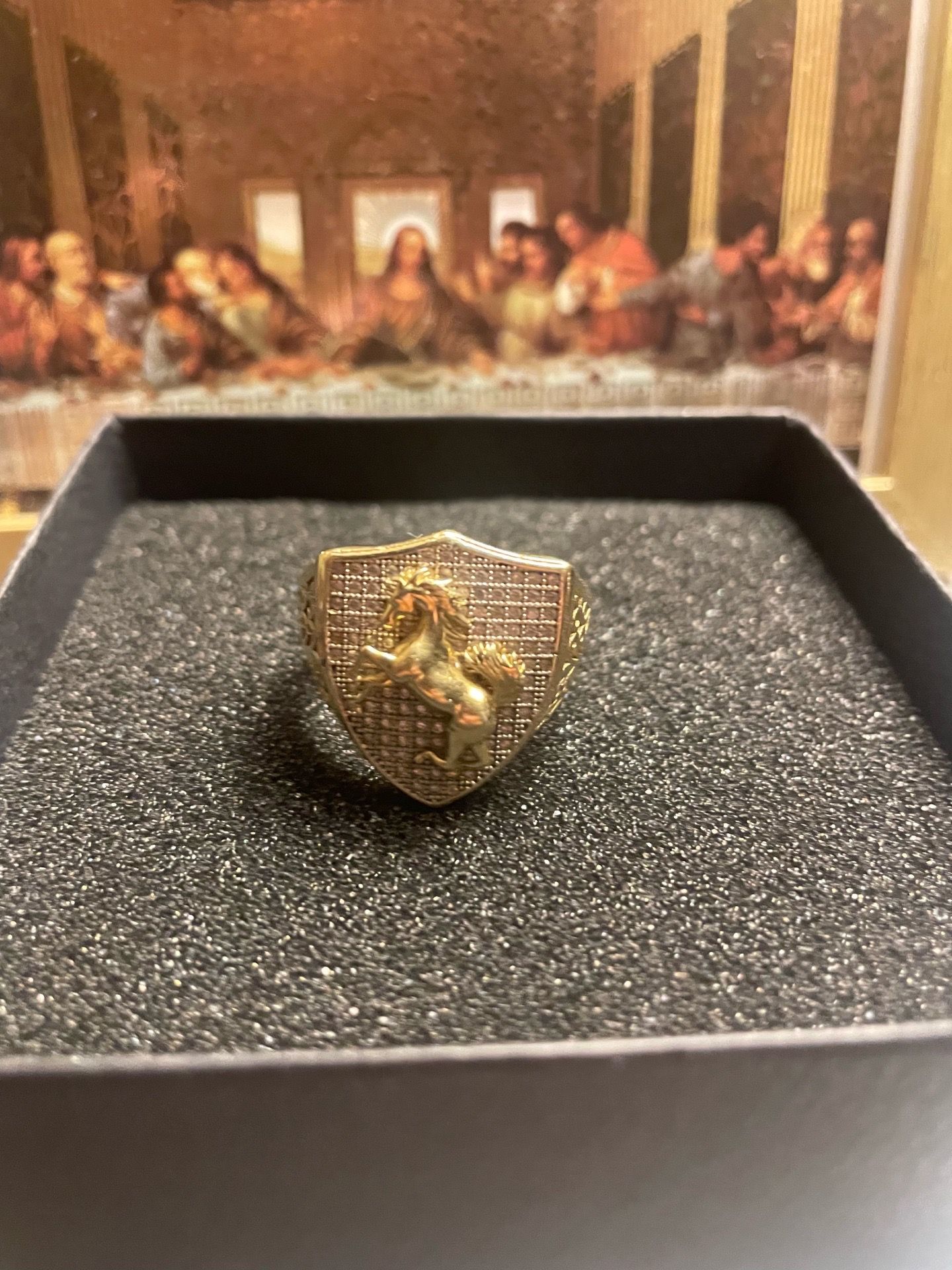 14k gold Ferrari horse ring