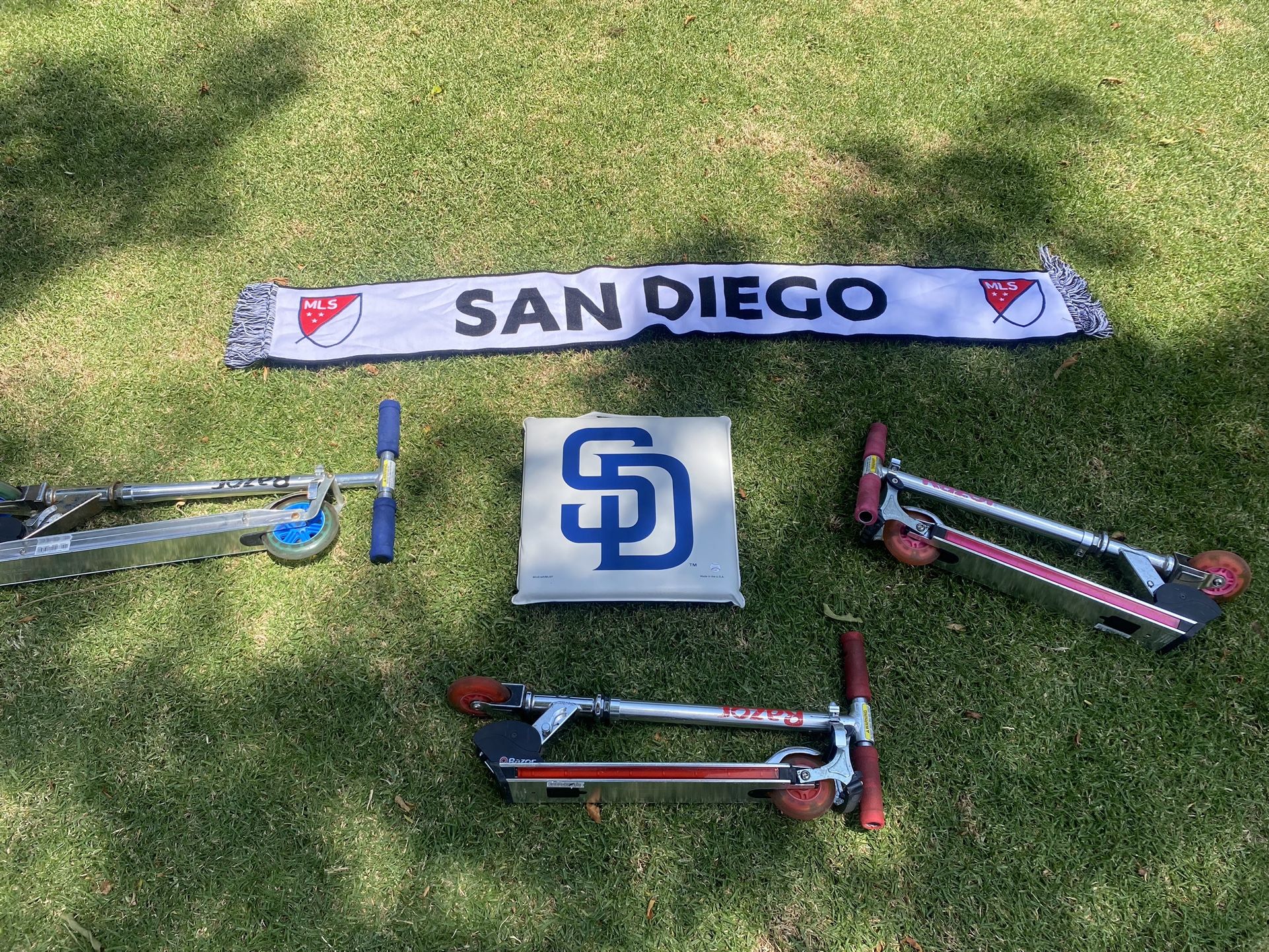 SD Seat Cushion , Scooters, SD FC Scarf