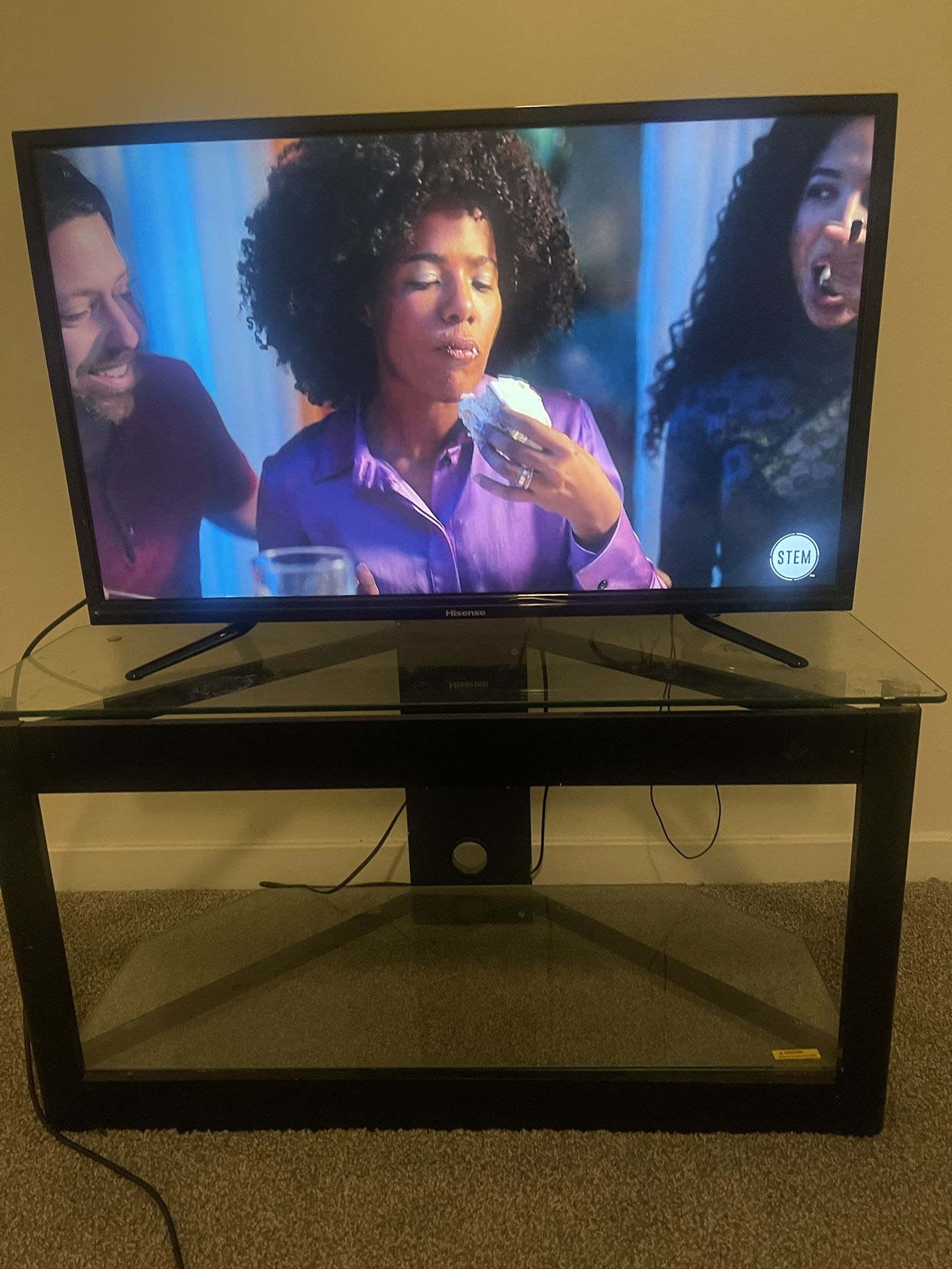 40 Inch Tv With Stand 