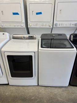 Used Samsung Washer and Gas Dryer
